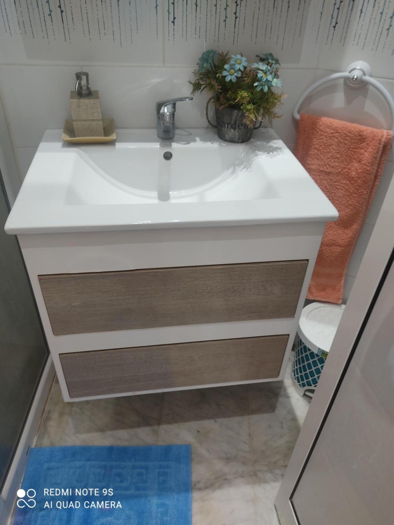 Etage De Villa Avec Jardin, Pres De L'Aireport Et Parking Prive Ariana Luaran gambar