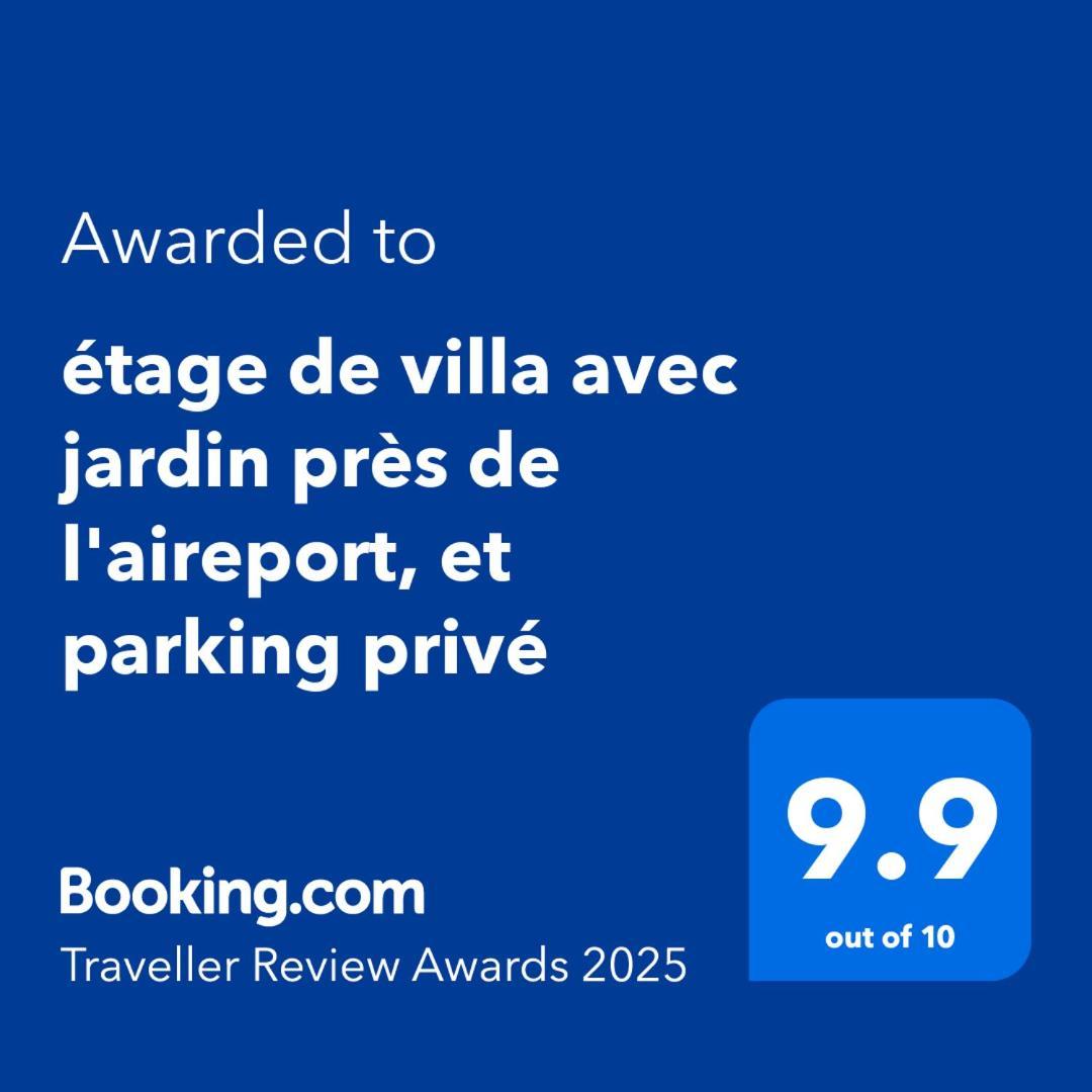 Etage De Villa Avec Jardin, Pres De L'Aireport Et Parking Prive Ariana Luaran gambar